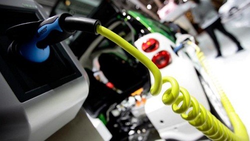 piano nazionale veicoli elettrici italia 