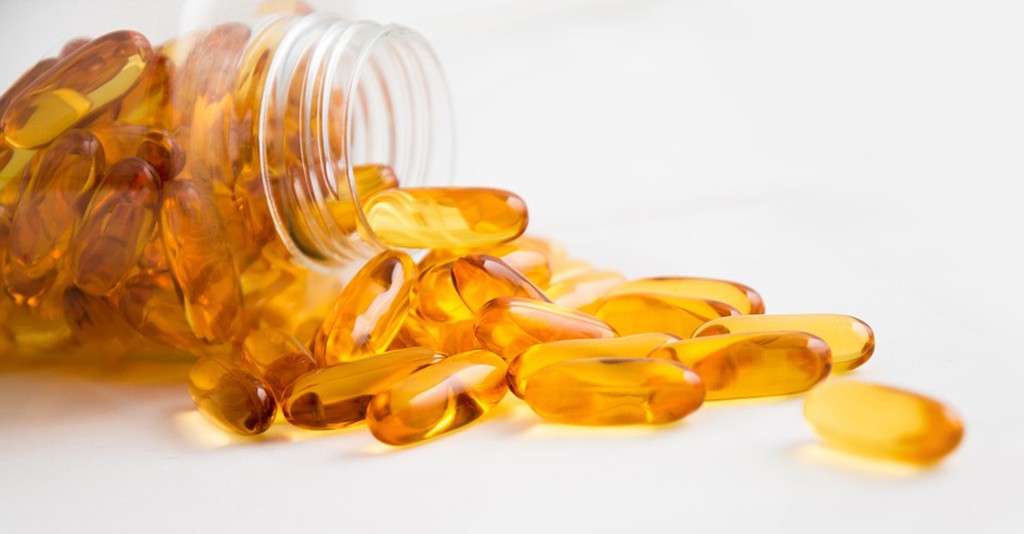 Olio di pesce: benefici, quando si usa, assunzione - GreenStyle