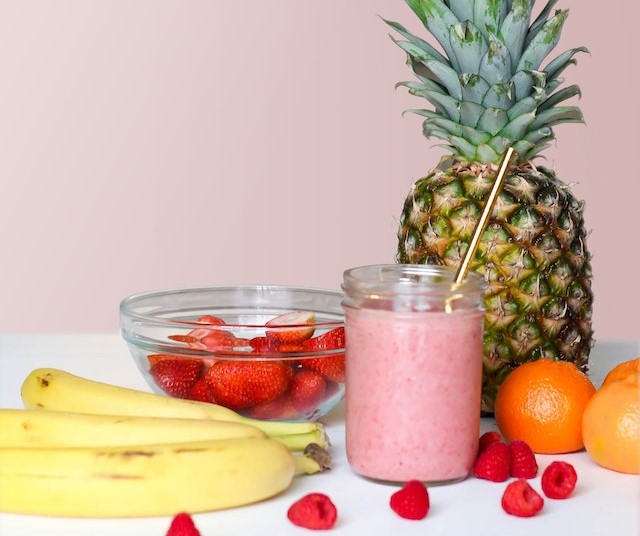 Frullati di frutta: 7 ricette semplici e veloci