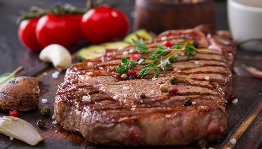 Pezzo Di Carne Tra Le Grandi Labbra