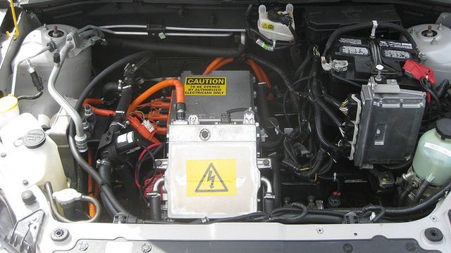 batteria auto elettrica