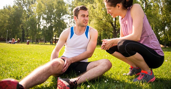 Cosa fare in caso di stiramento dei muscoli della gamba
