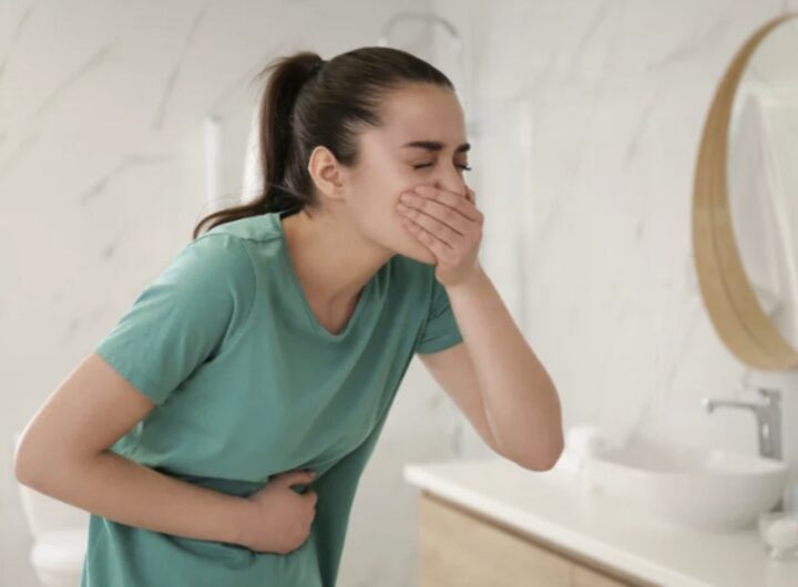 Queste infezioni coinvolgono l'interazione di diversi agenti patogeni, tra cui virus, batteri, funghi e parassiti