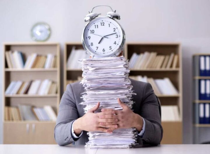 Dal 21 al 25 aprile 2025, si concentrano importanti adempimenti, tra cui la comunicazione dei dati relativi al canone TV