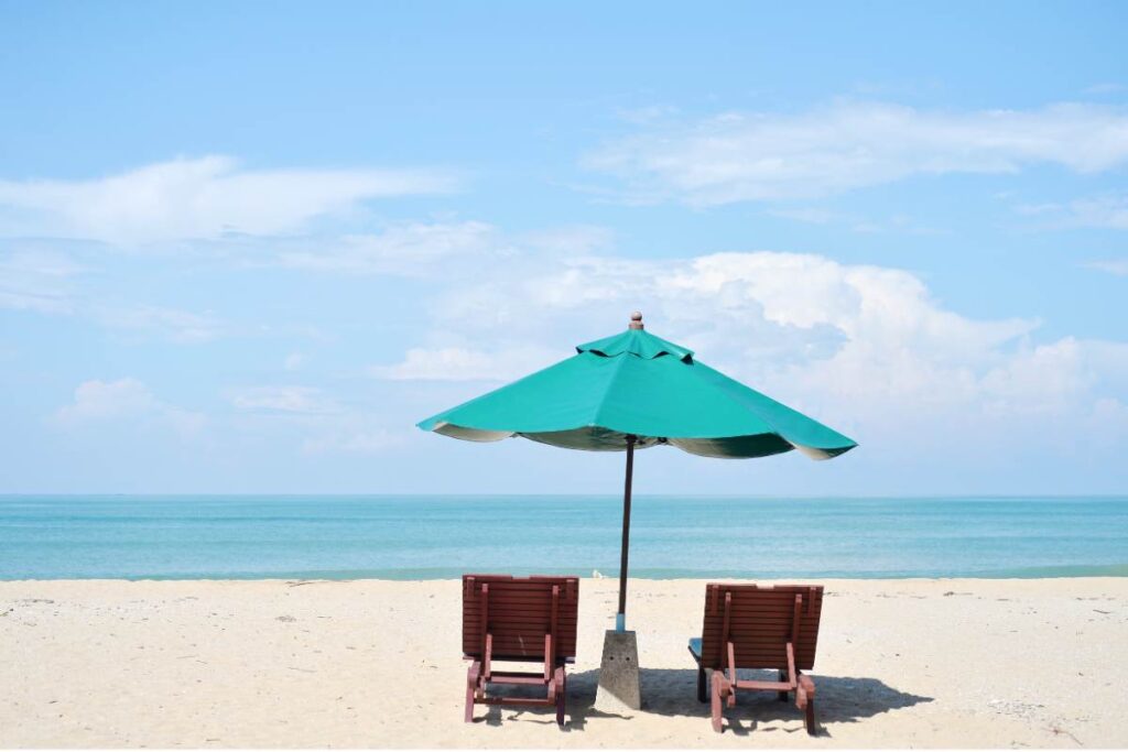 Ombrellone sdraio spiaggia