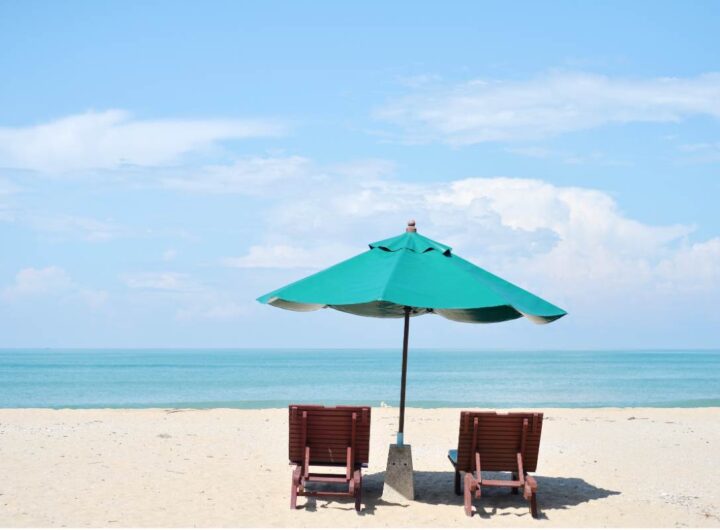 Ombrellone sdraio spiaggia