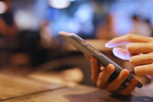 multe se si usa uesto strumento alla guida