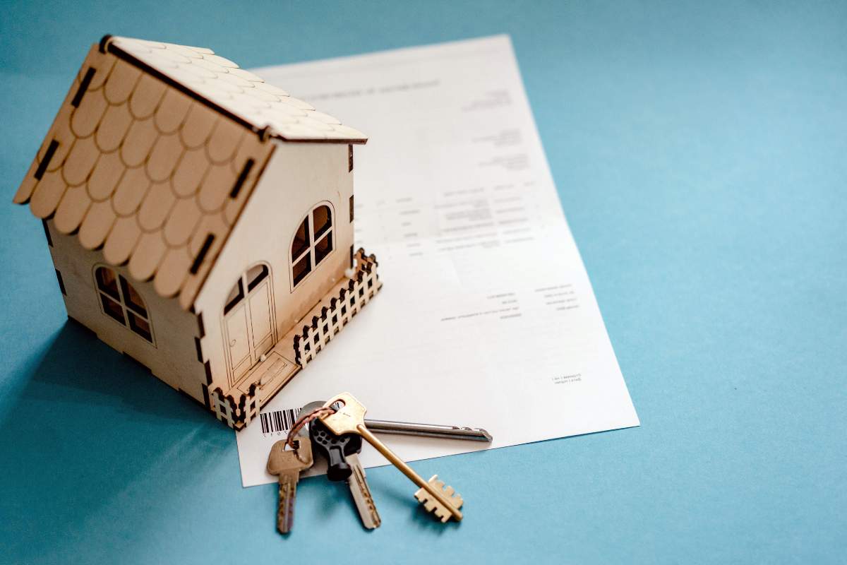 intestare casa figli