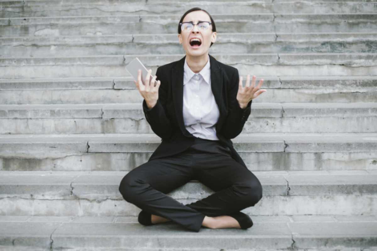 La procedura di licenziamento coinvolge in particolare i lavoratori delle sedi di Bologna e Milano, con un impatto devastante su molte famiglie.