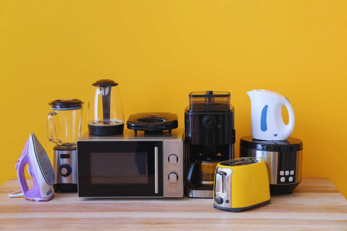 10 elettrodomestici che devi staccare subito
