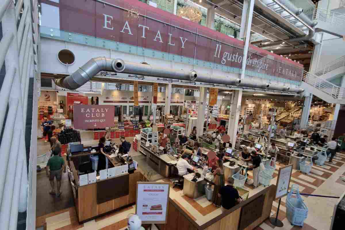 Tra le catene più costose, Eataly svetta al primo posto. Fondata nel 2004 da Oscar Farinetti, questa realtà è diventata un punto di riferimento