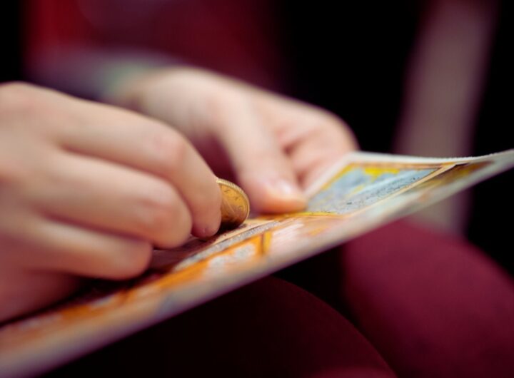 Tabaccai svelano il segreto, ecco come vincere al gratta e vinci