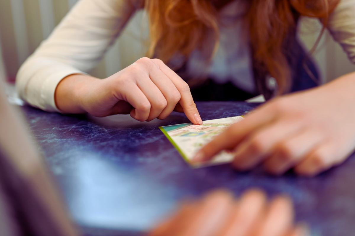 Tabaccai svelano il segreto, ecco come vincere al gratta e vinci