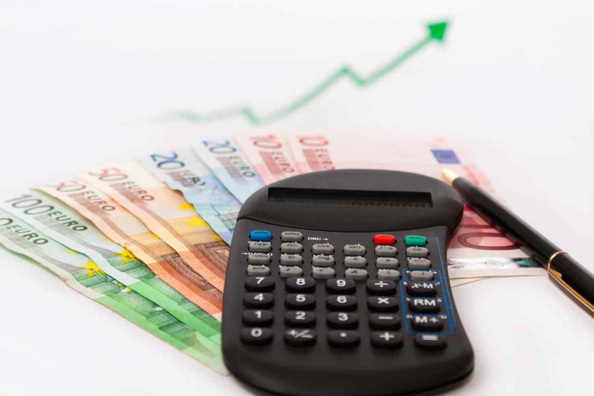 Quanto costeranno le sigarette con gli aumenti nel 2026?