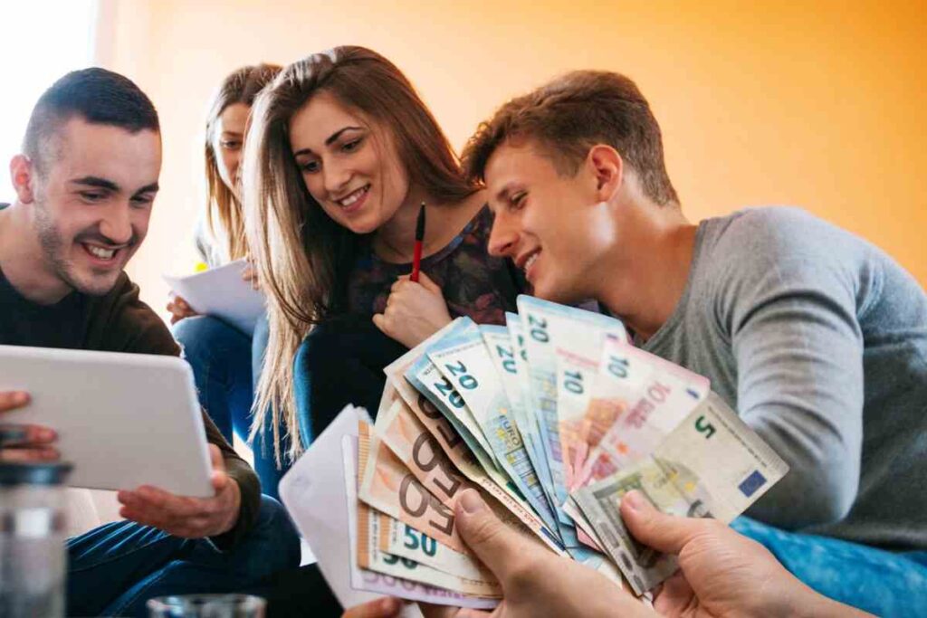 studenti universitari 1000 euro